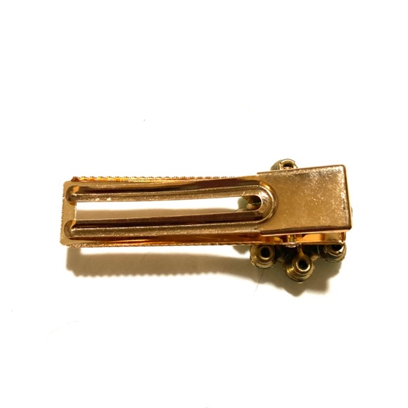 Elegant Vintage Embellished Hair Clip - Picture 4 of 4